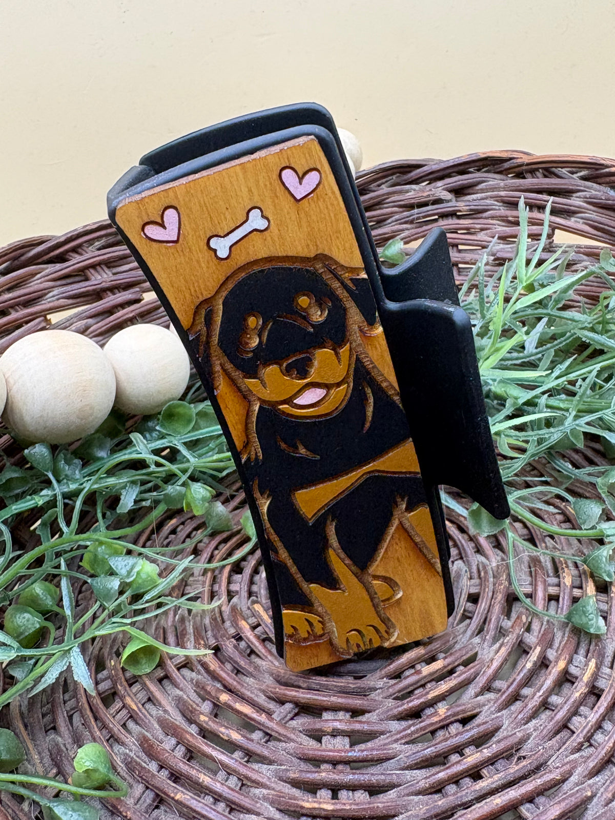 Rottweiler Puppy Claw Clip