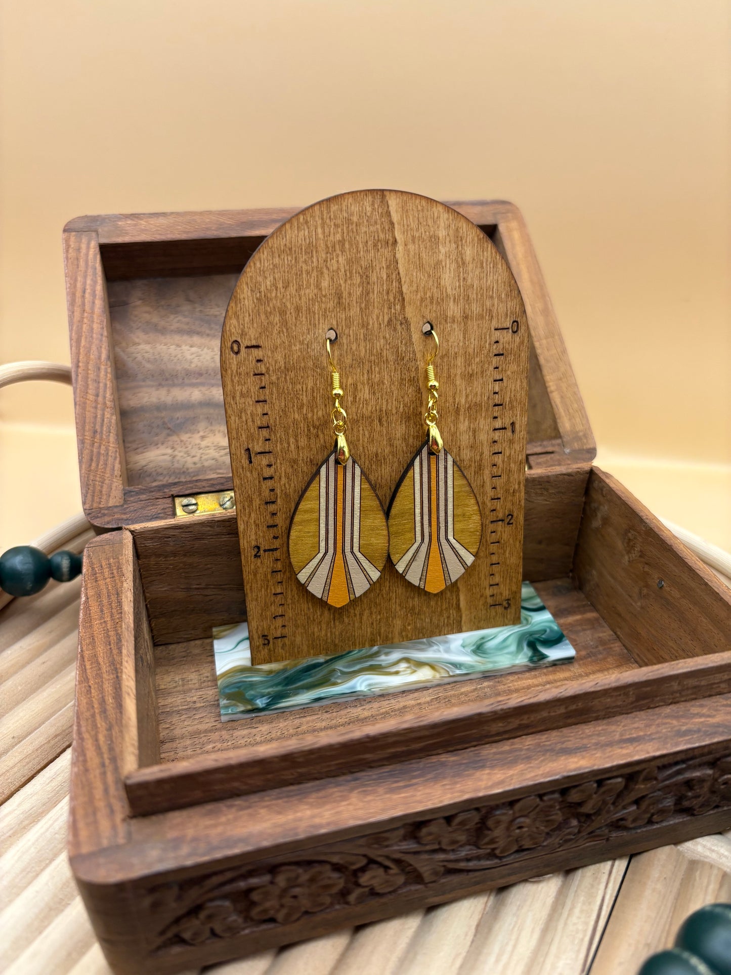 70s Style Line Earrings - Yellow Color Scheme
