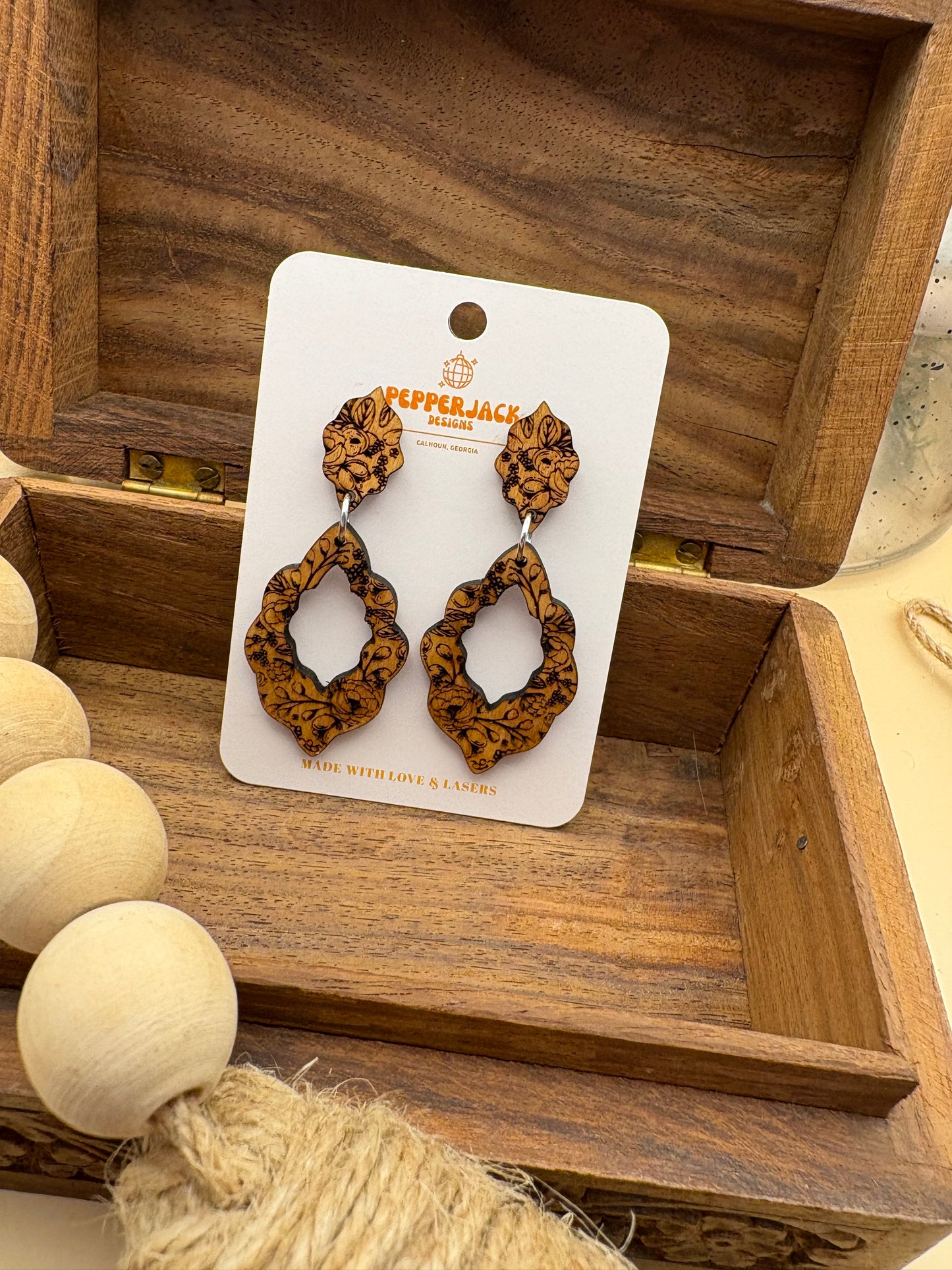 Floral Engraved Scallop Earrings