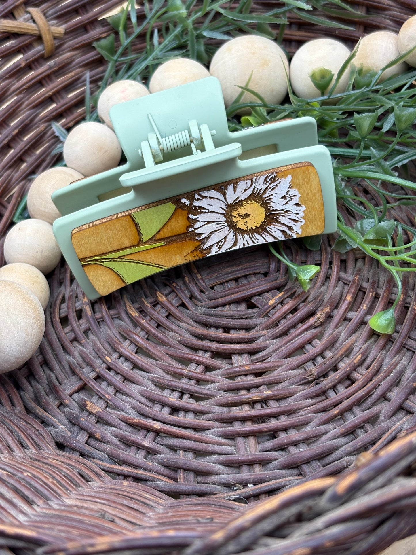 Daisy Small Hair/Claw Clip