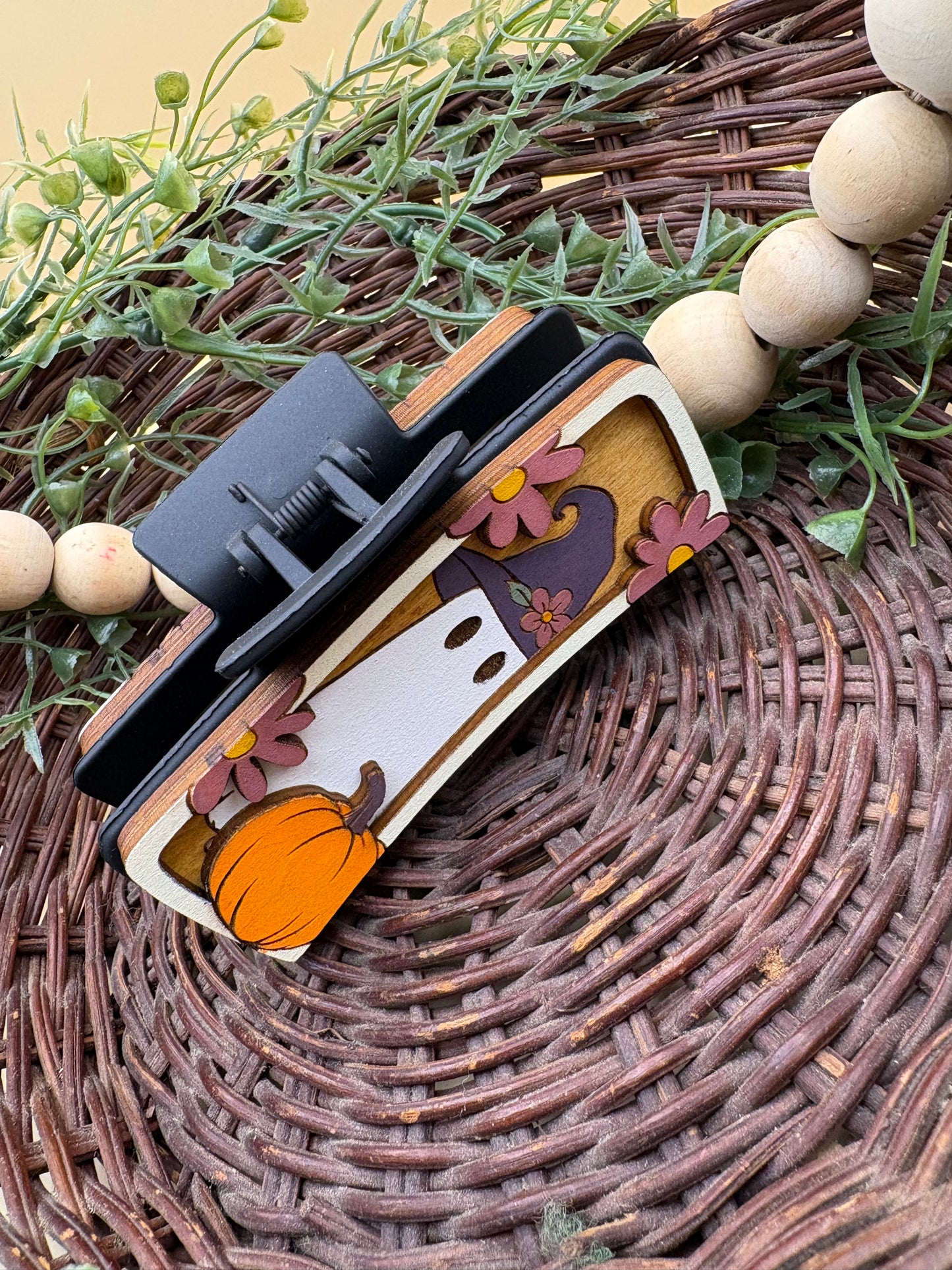 3D Floral Ghost Claw Clip