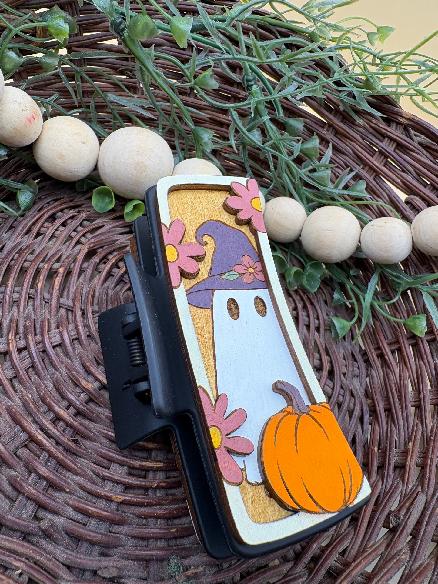 3D Floral Ghost Claw Clip