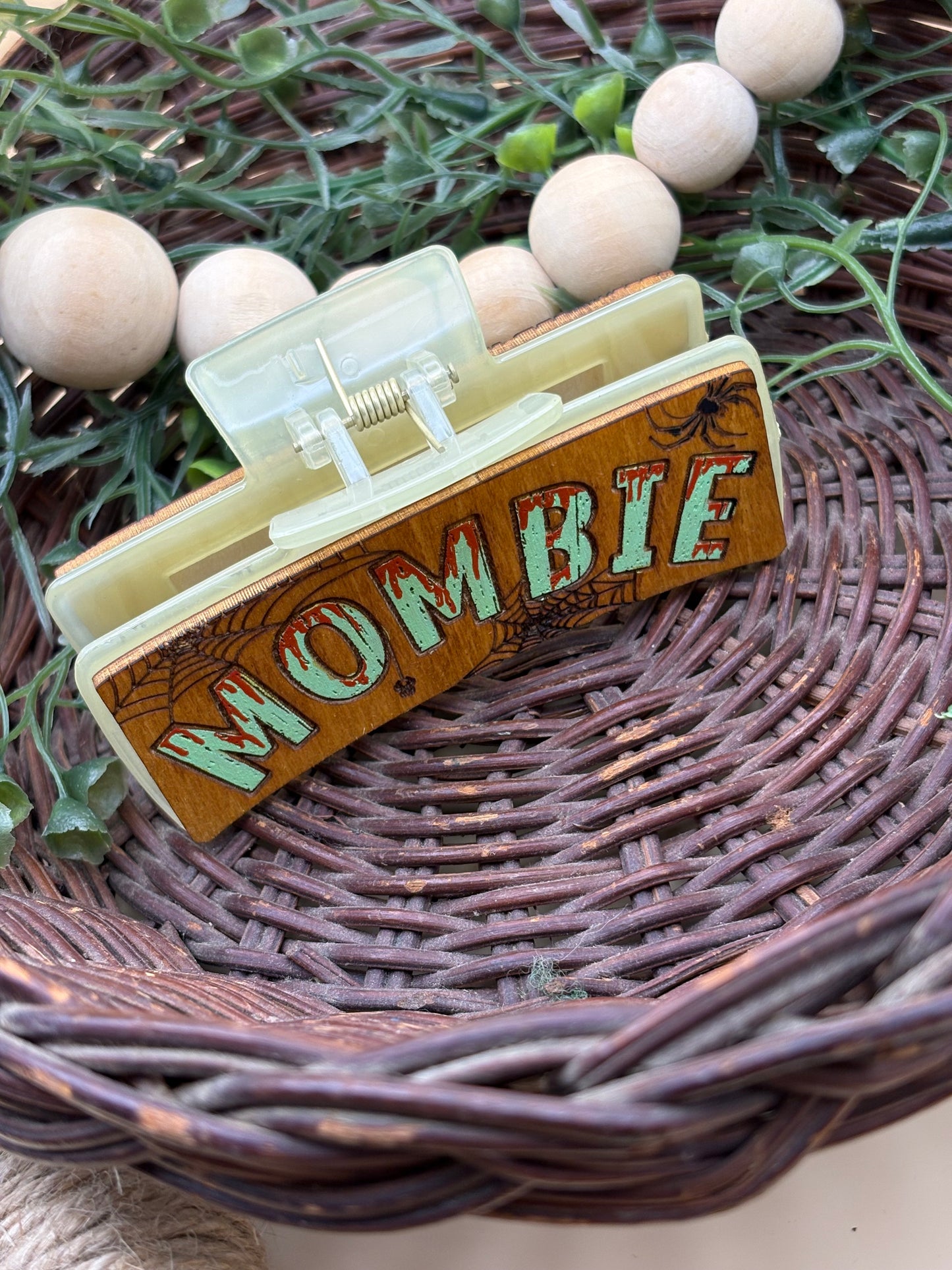 Mombie Hair/Claw Clips