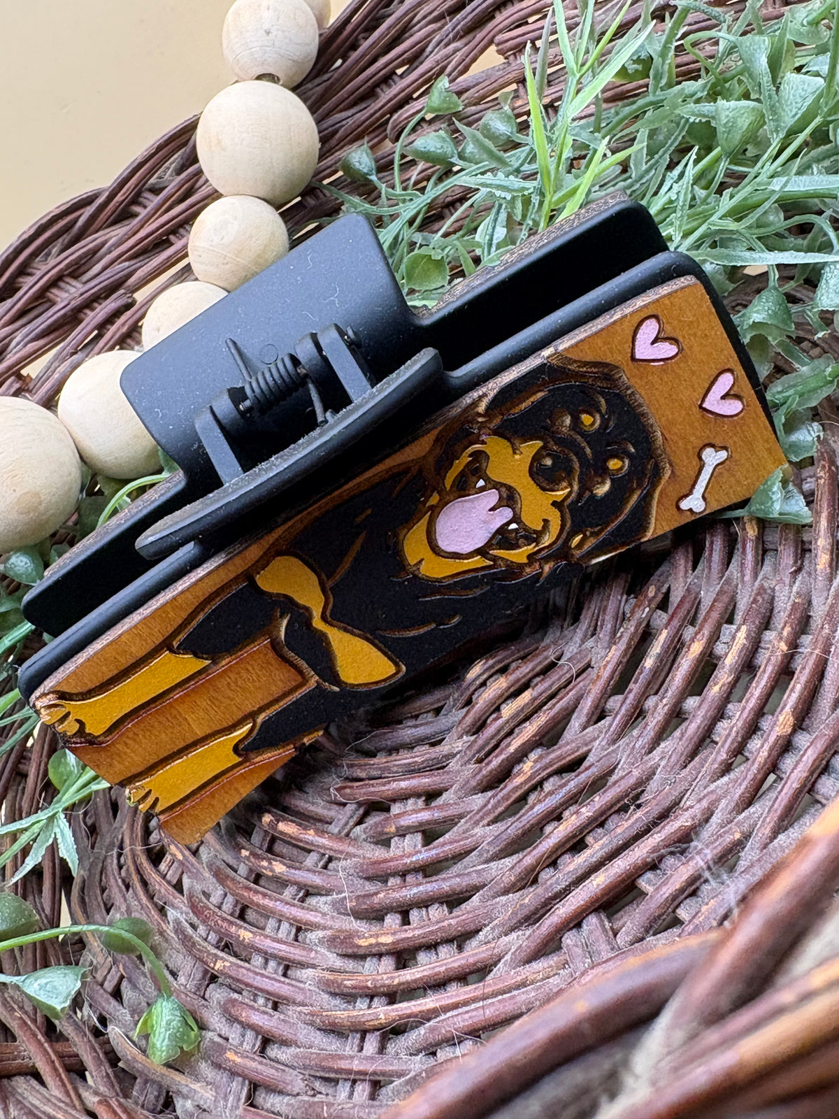 Rottweiler Claw Clip