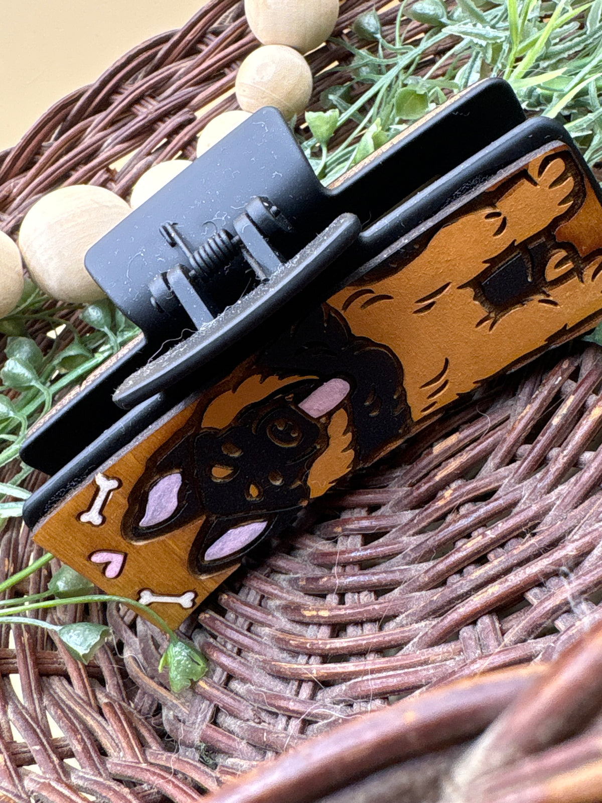 German Shepherd Claw Clip