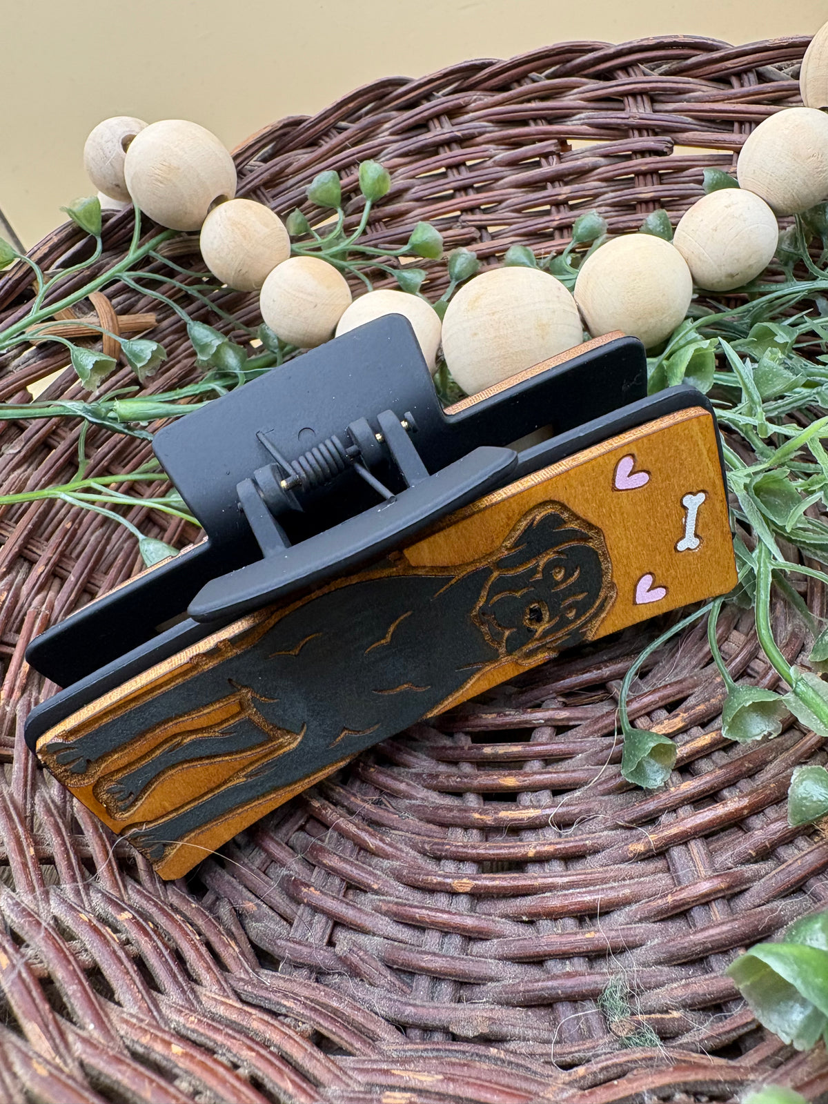 Black Lab Claw Clip