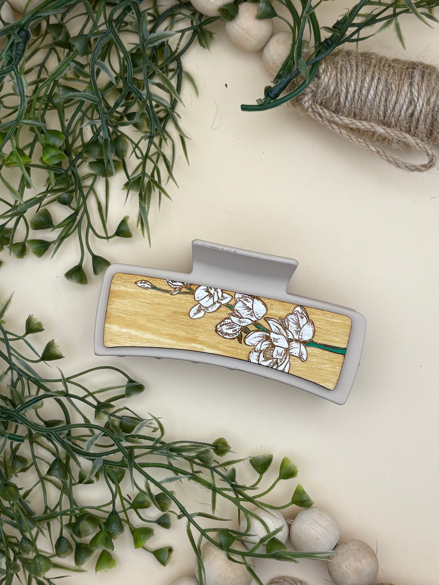 Magnolia Claw Clip