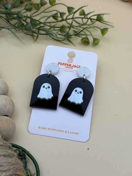 Ghost Cutout On Arch Acrylic Earrings