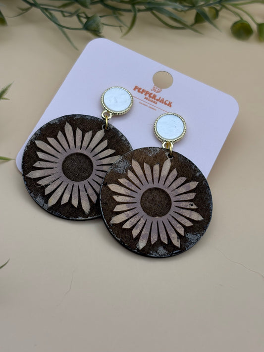 Star Circle Reverse Engraved Earrings