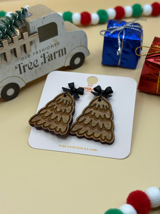 Doodle Line Christmas Tree Earrings
