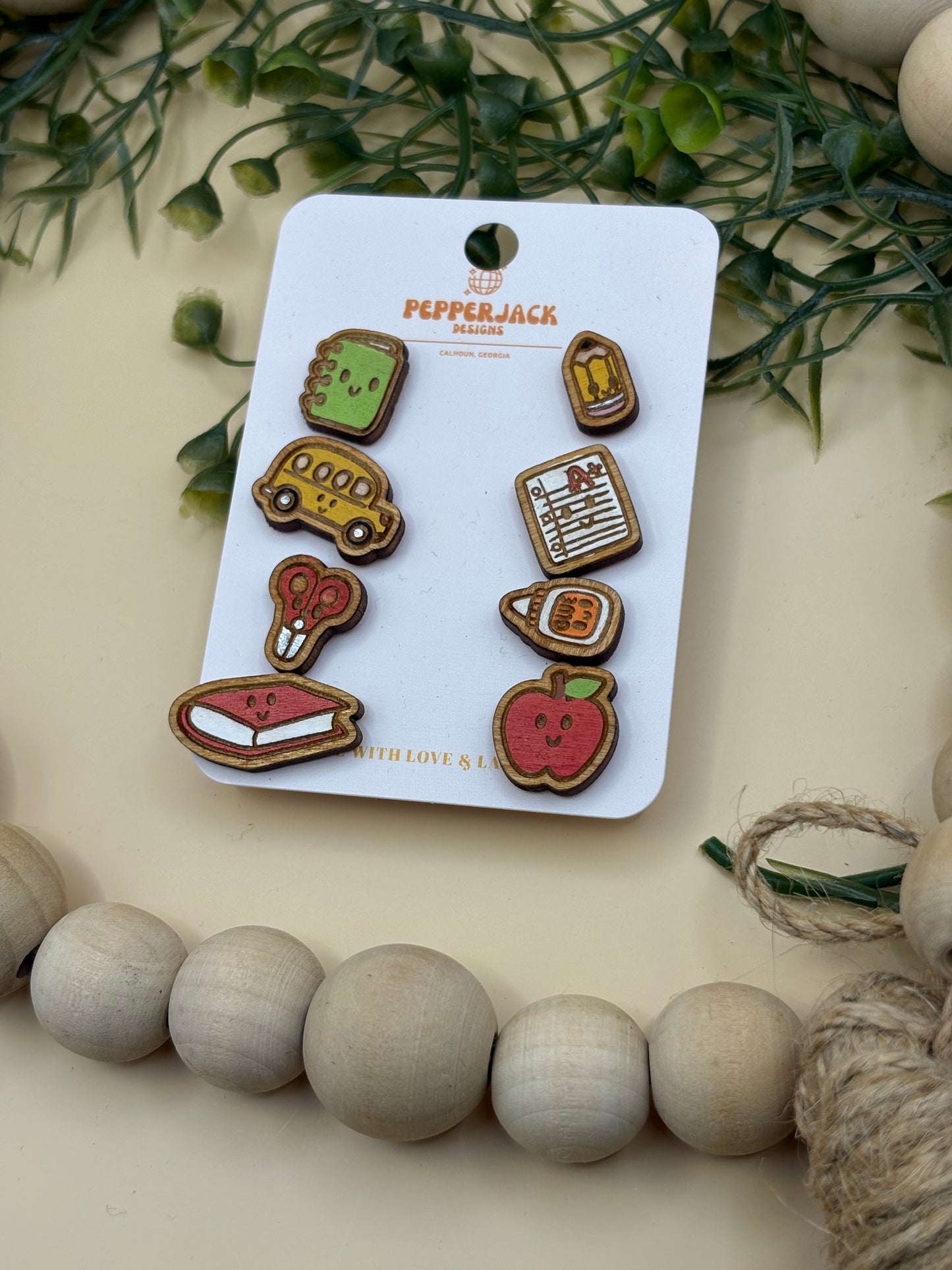School Stud Set of 4 2.0