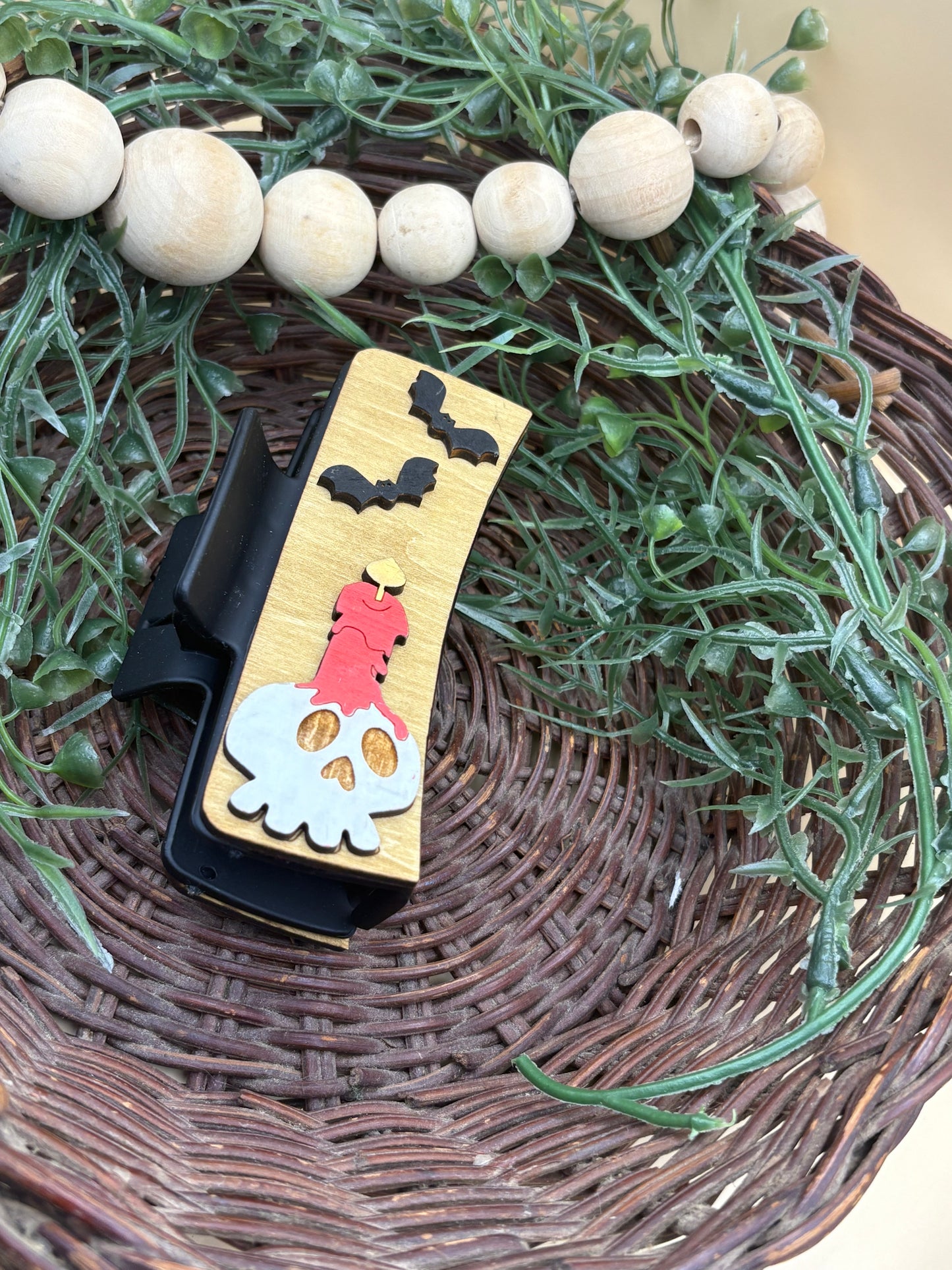 Skeleton Candle & Bats Claw Clip