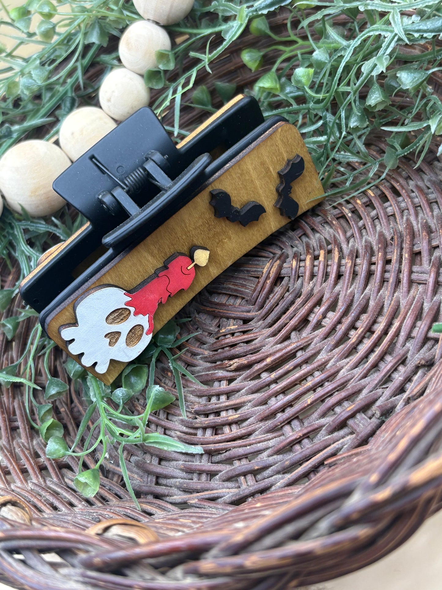 Skeleton Candle & Bats Claw Clip