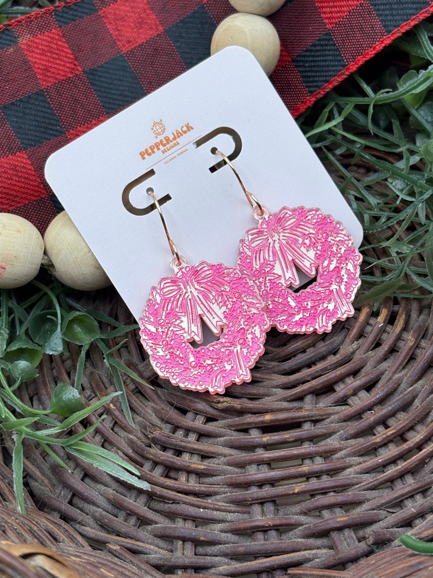 Mirrored Gold Wreath With Pink Accents Earrings